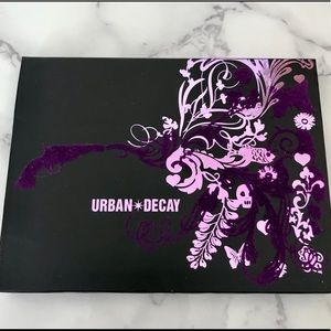 Urban Decay Eyeshadow Ammo. NIB, Collector’s.